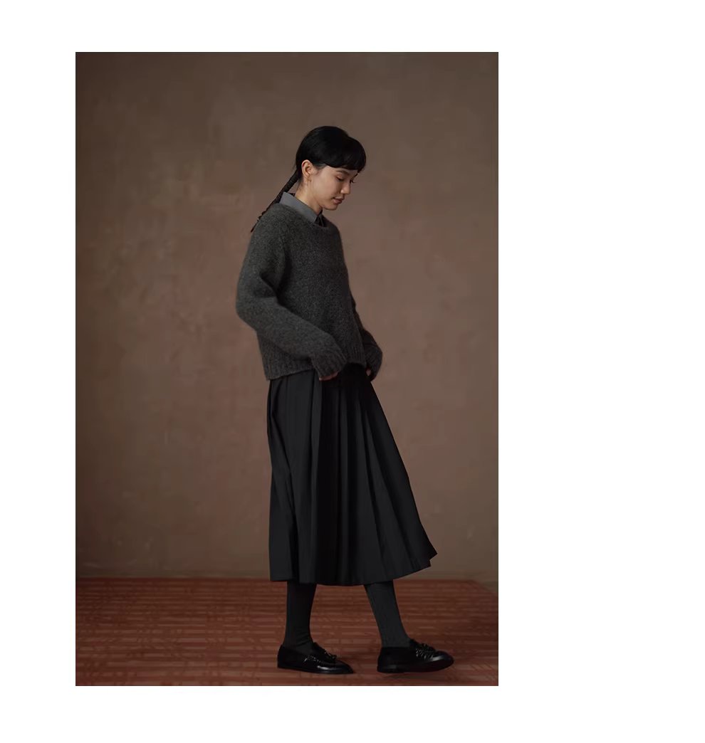 蓬鬆百分百水洗拉毛工藝羊毛馬海毛混紡圓領寬鬆毛衣女