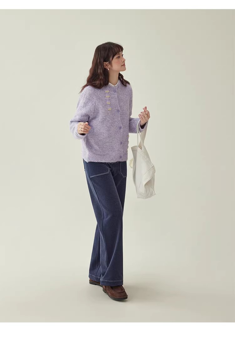 溫柔紫色小花羊毛毛衣開襟女冬新款圓領紐帶長袖上衣,溫柔紫色小花羊毛毛衣開襟女冬新款圓領紐帶長袖上衣,HBEW1157,溫柔紫色小花羊毛毛衣開襟女冬新款圓領紐帶長袖上衣,小花針織,羊毛混紡