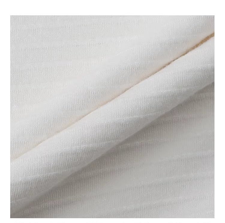 撞色拼接肌理長袖t卹女冬新款簡約圓領內搭上衣,撞色拼接肌理長袖t卹女冬新款簡約圓領內搭上衣,HBEW1160,撞色拼接肌理長袖t卹女冬新款簡約圓領內搭上衣,撞色領口,舒適面料