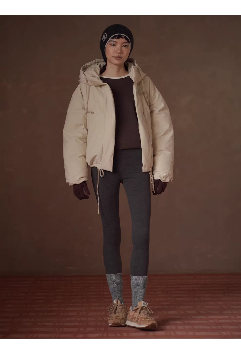 復古撞色織帶拼接抗皺易打理斜紋肌理感寬鬆藏肉上衣女,復古撞色織帶拼接抗皺易打理斜紋肌理感寬鬆藏肉上衣女,HBEW1168,復古撞色織帶拼接抗皺易打理斜紋肌理感寬鬆藏肉上衣女,撞色領口,抗皺面料