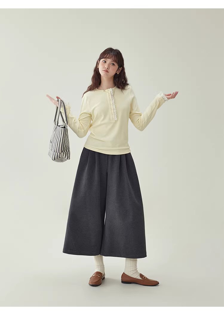 蕾絲拼接半開扣T恤女冬季新款純色打底長袖上衣,蕾絲拼接半開扣T恤女冬季新款純色打底長袖上衣,HBEW1199,蕾絲拼接半開扣T恤女冬季新款純色打底長袖上衣,蕾絲拼接,修身版型