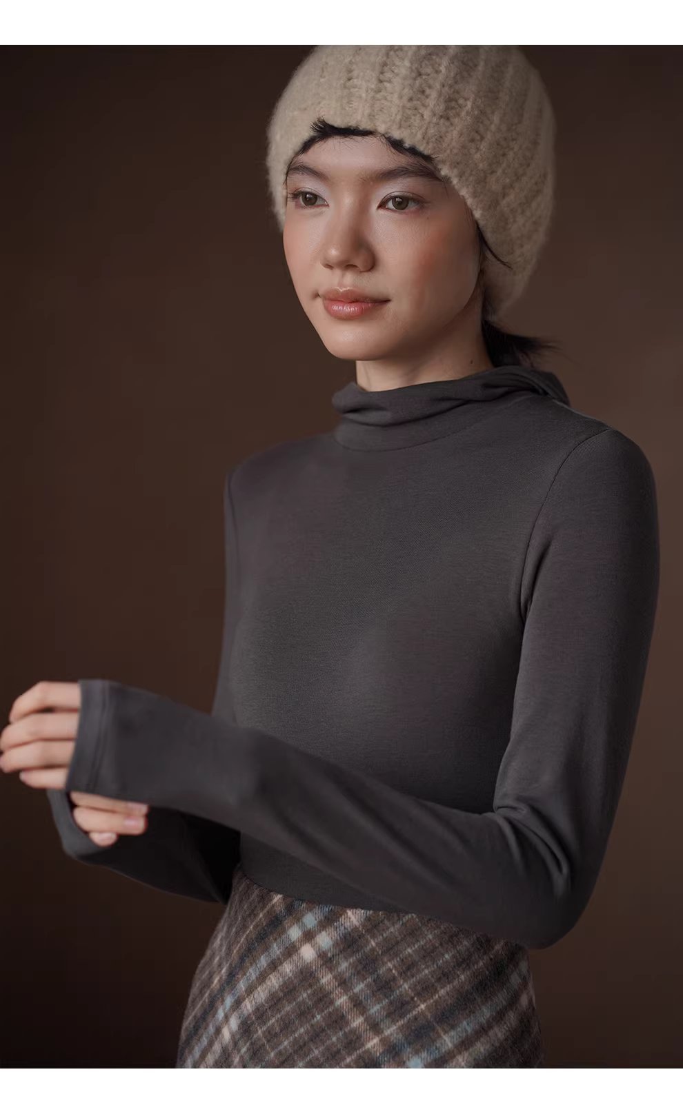 黃金內搭綿羊毛萊賽爾混紡彈性修身正肩高領連帽上衣女,黃金內搭綿羊毛萊賽爾混紡彈性修身正肩高領連帽上衣女,HBEW1201,黃金內搭綿羊毛萊賽爾混紡彈性修身正肩高領連帽上衣女,簡約合身,羊毛混紡