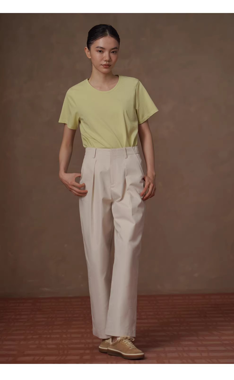 溫潤嫩綠顯白點亮系T恤柔軟透氣圓領寬鬆顯瘦短袖上衣,溫潤嫩綠顯白點亮系T恤柔軟透氣圓領寬鬆顯瘦短袖上衣,HBFS1018,溫潤嫩綠顯白點亮系T恤柔軟透氣圓領寬鬆顯瘦短袖上衣,耐洗不易皺,修身不緊繃