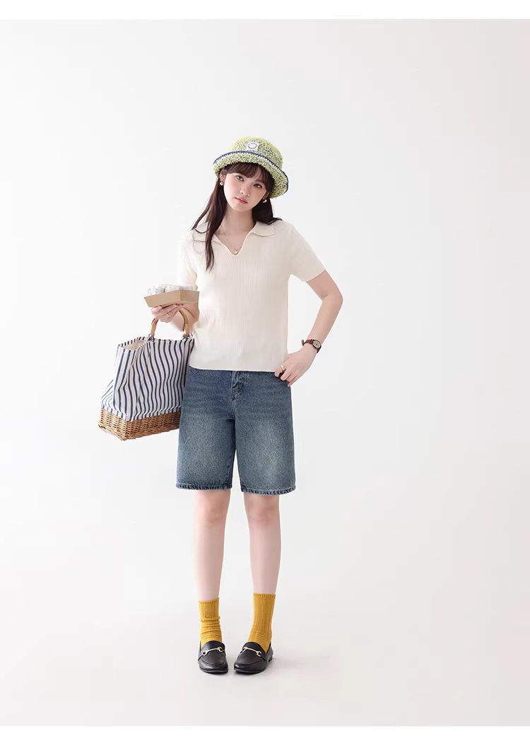 純色扭花翻V領短袖針織衫女26夏季新款溫柔顯瘦上衣,純色扭花翻V領短袖針織衫女26夏季新款溫柔顯瘦上衣,HBFS1054,純色扭花翻V領短袖針織衫女26夏季新款溫柔顯瘦上衣,V型翻領,修身版型