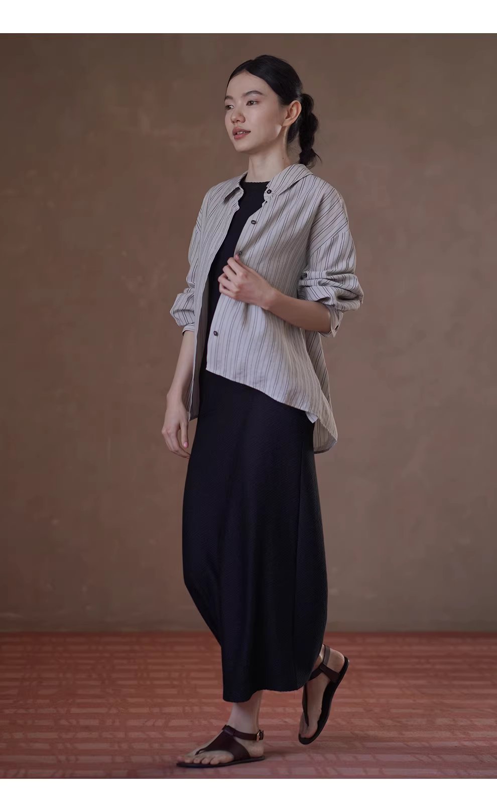 清冷淡人氛圍透氣品質色織條紋寬鬆垂感顯瘦長袖襯衫女,清冷淡人氛圍透氣品質色織條紋寬鬆垂感顯瘦長袖襯衫女,HBFS1064,清冷淡人氛圍透氣品質色織條紋寬鬆垂感顯瘦長袖襯衫女,挺版抗皺,寬鬆落肩