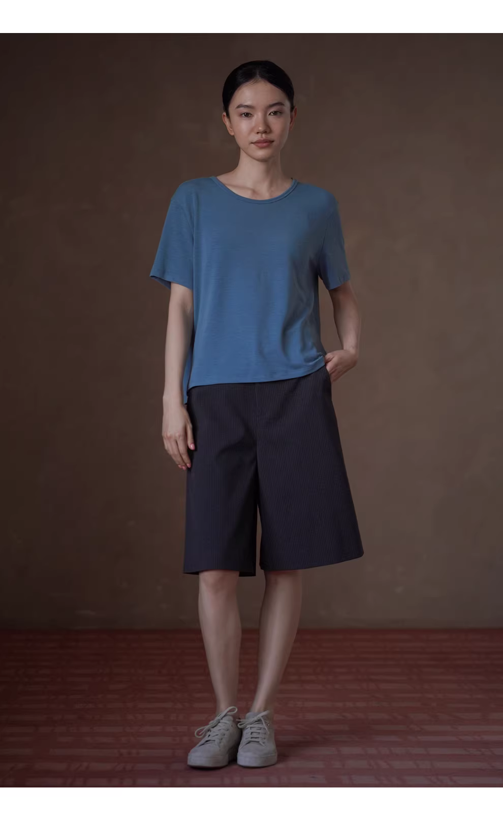 藍調夏日顯白清涼圓領短袖軟糯透氣彈性顯瘦基礎休閒T恤,藍調夏日顯白清涼圓領短袖軟糯透氣彈性顯瘦基礎休閒T恤,HBFS1072,藍調夏日顯白清涼圓領短袖軟糯透氣彈性顯瘦基礎休閒T恤,彈性透氣,版型修飾