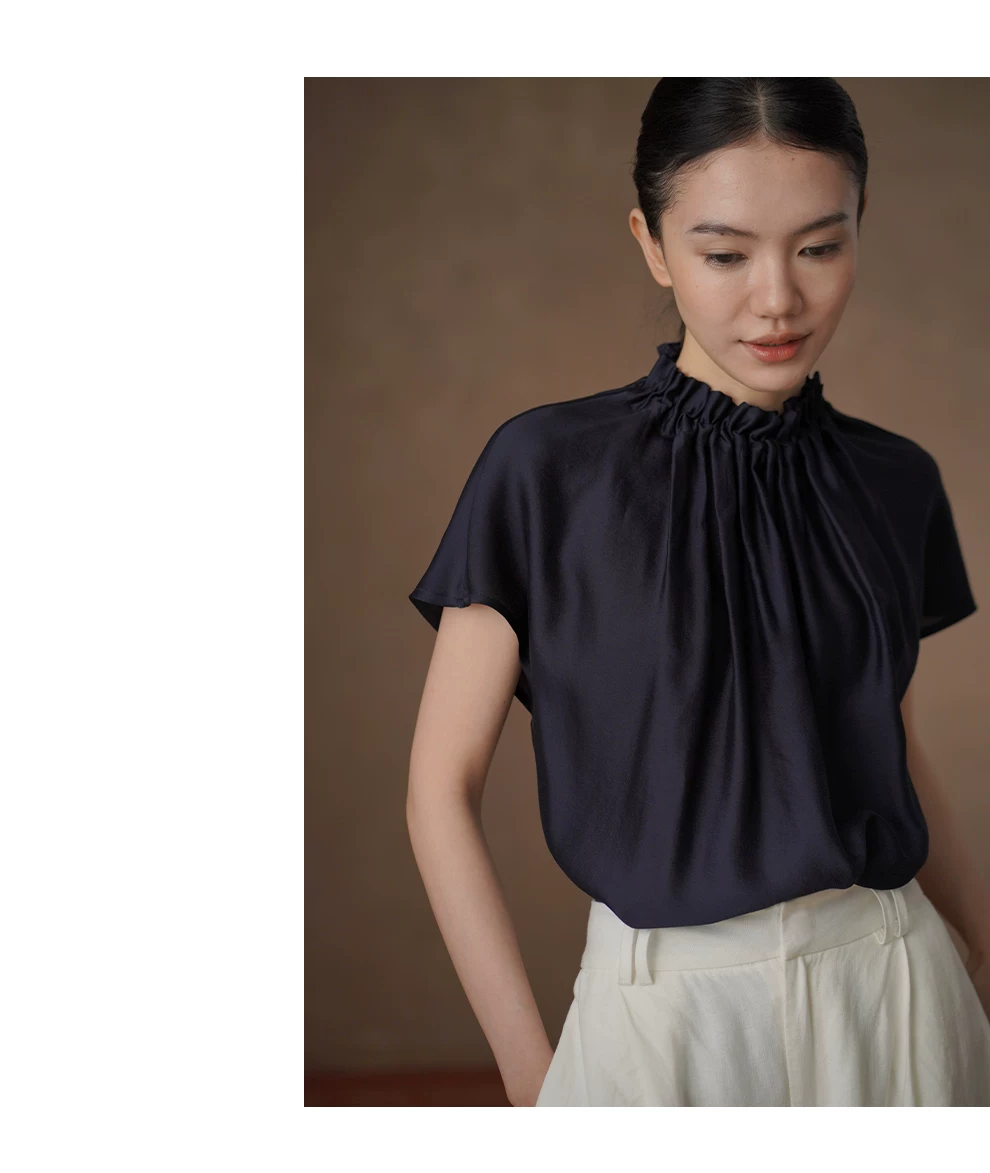 品質光澤緞感垂墜順滑捏褶花邊立領通勤顯瘦蝙蝠袖襯衫,品質光澤緞感垂墜順滑捏褶花邊立領通勤顯瘦蝙蝠袖襯衫,HBFS1102,品質光澤緞感垂墜順滑捏褶花邊立領通勤顯瘦蝙蝠袖襯衫,質感面料,木耳立領