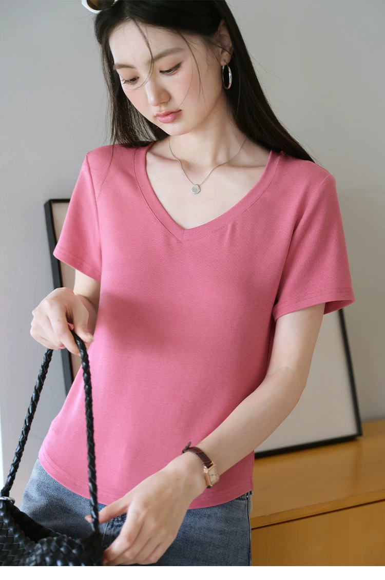 胖mm大尺碼女裝基本款V領短袖T恤夏裝女多巴胺穿搭玫紅色上衣,胖mm大尺碼女裝基本款V領短袖T恤夏裝女多巴胺穿搭玫紅色上衣,HBFS1166,胖mm大尺碼女裝基本款V領短袖T恤夏裝女多巴胺穿搭玫紅色上衣,V領造型,舒適好穿