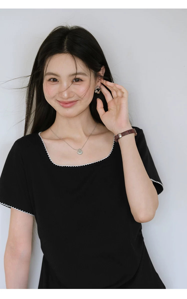 胖mm大尺碼女裝方領正肩短袖T恤女2026新款夏季法式黑色上衣,胖mm大尺碼女裝方領正肩短袖T恤女2026新款夏季法式黑色上衣,HBFS1167,胖mm大尺碼女裝方領正肩短袖T恤女2026新款夏季法式黑色上衣,方領設計,撞色拼接
