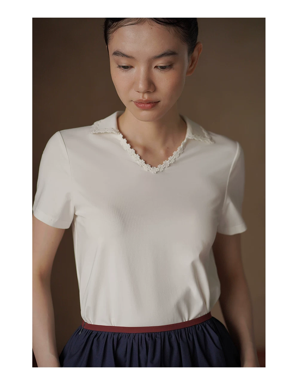 女孩日常T恤刺繡蕾絲拼接翻領V領柔軟彈性合身短袖上衣,女孩日常T恤刺繡蕾絲拼接翻領V領柔軟彈性合身短袖上衣,HBFS1356,女孩日常T恤刺繡蕾絲拼接翻領V領柔軟彈性合身短袖上衣,柔軟彈性,蕾絲拼接