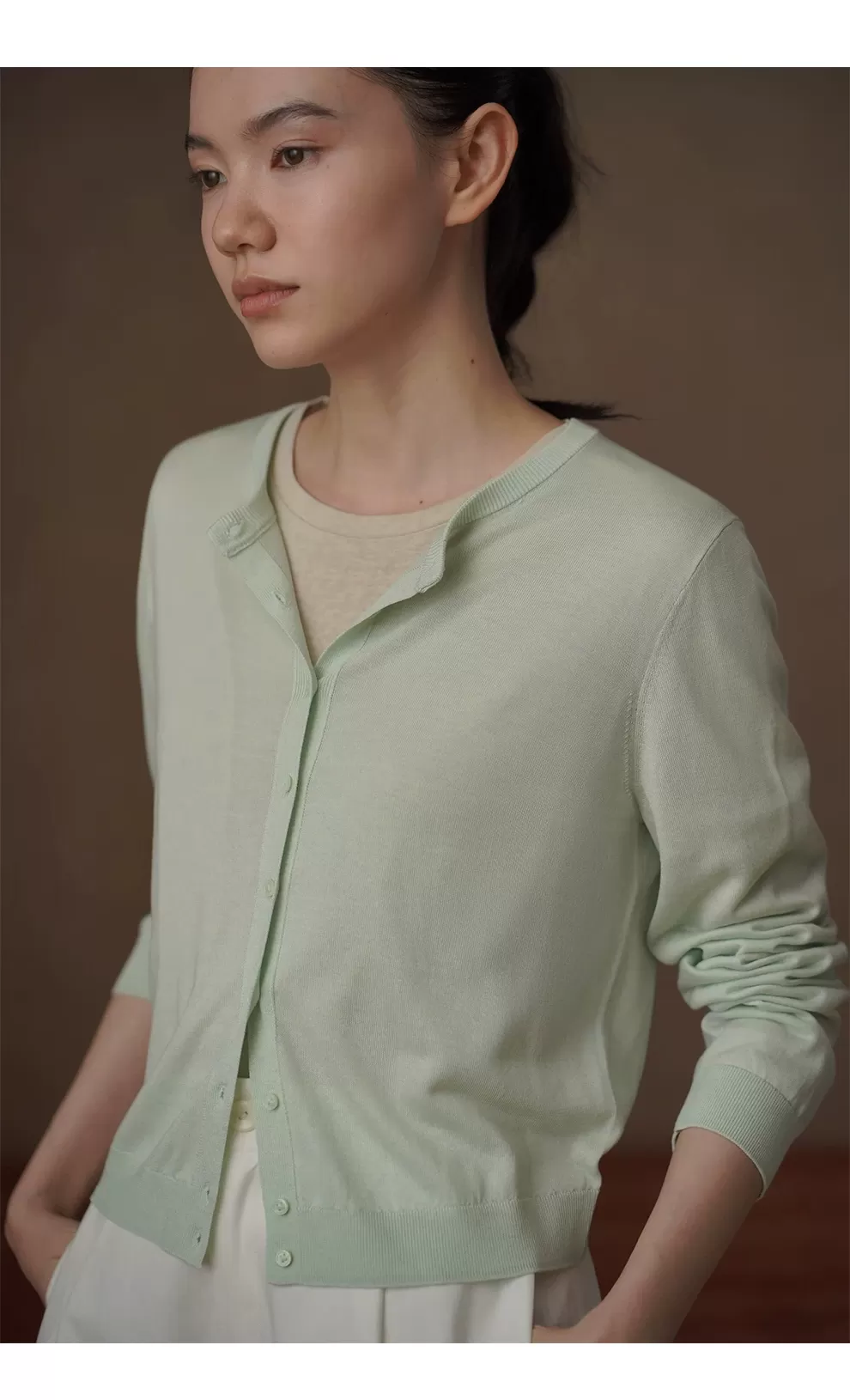 衣櫥必備100萊賽爾冰爽垂感長袖圓領百搭通勤針織開襟衫女,衣櫥B備100萊賽爾冰爽垂感長袖圓領百搭通勤針織開襟衫女,HBFS1358,衣櫥必備100萊賽爾冰爽垂感長袖圓領百搭通勤針織開襟衫女,通勤必備,天絲100%