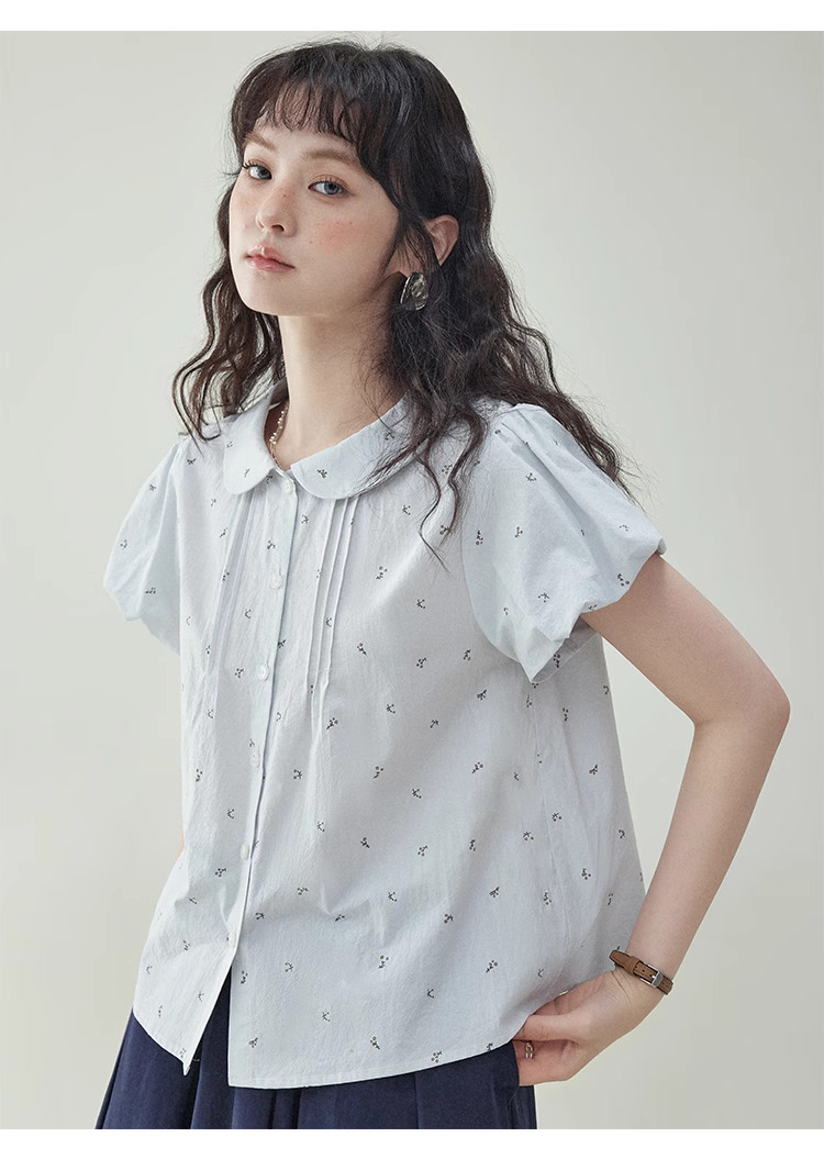 甜美泡泡袖純棉小花襯衫女夏季娃娃領單排扣上衣
