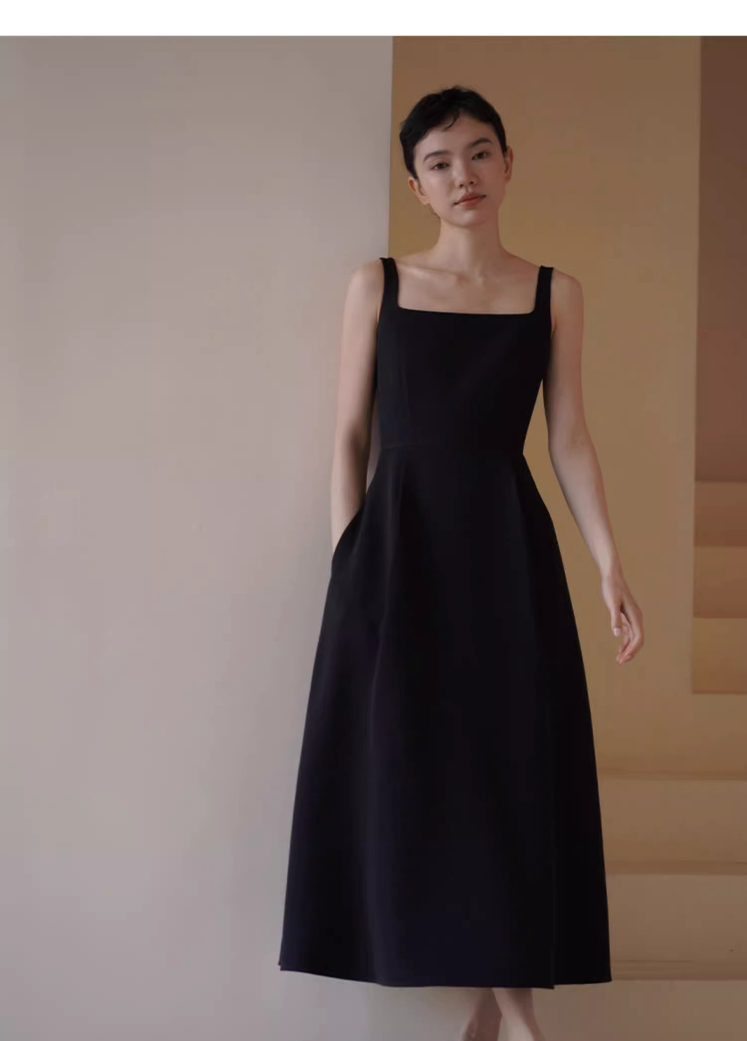 優雅赫本風小黑裙高腰分割拼接氣質方領背心A字洋裝女