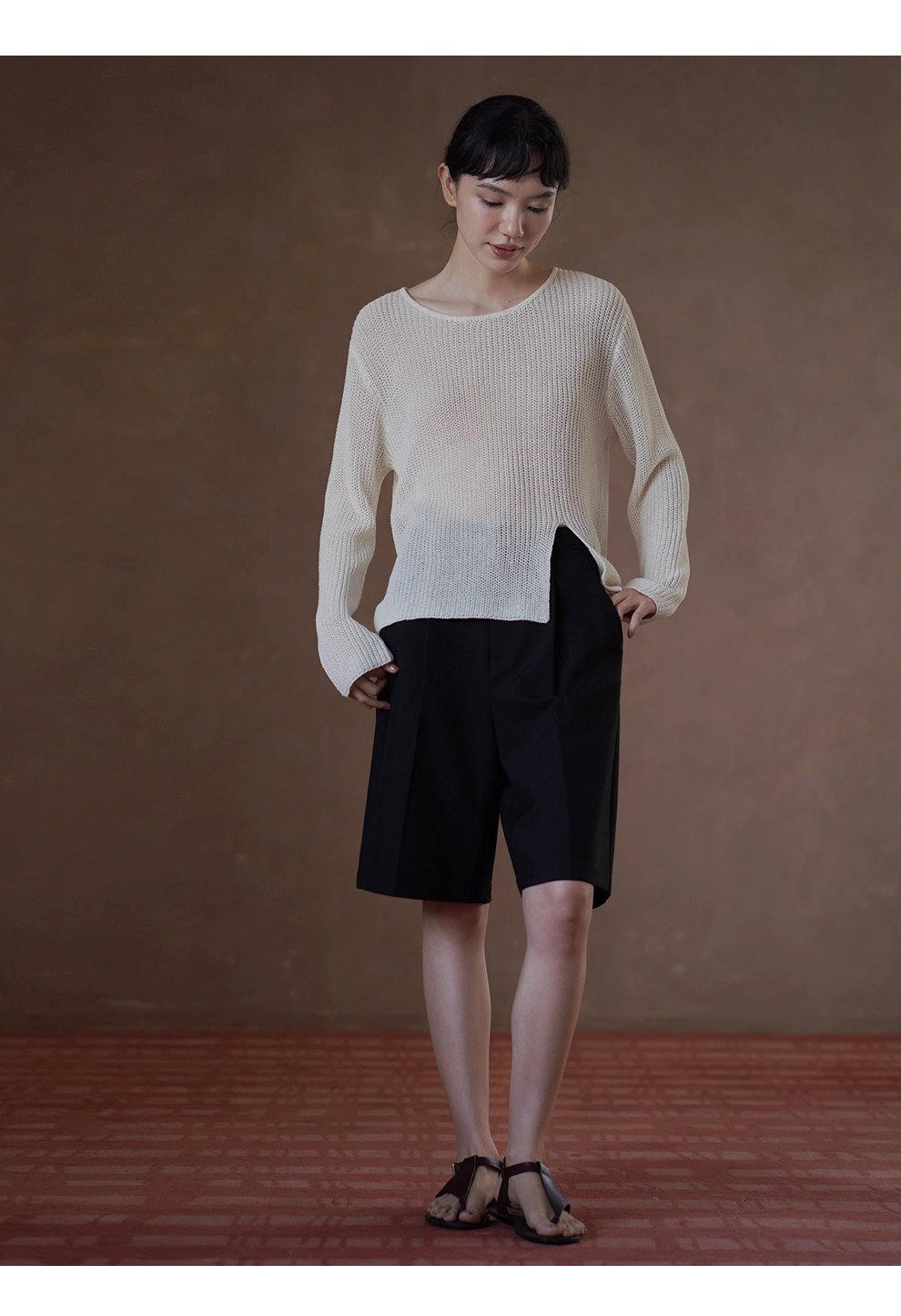 晴空白塔針織鏤空編織肌理感寬鬆顯瘦開叉長袖通勤罩衫