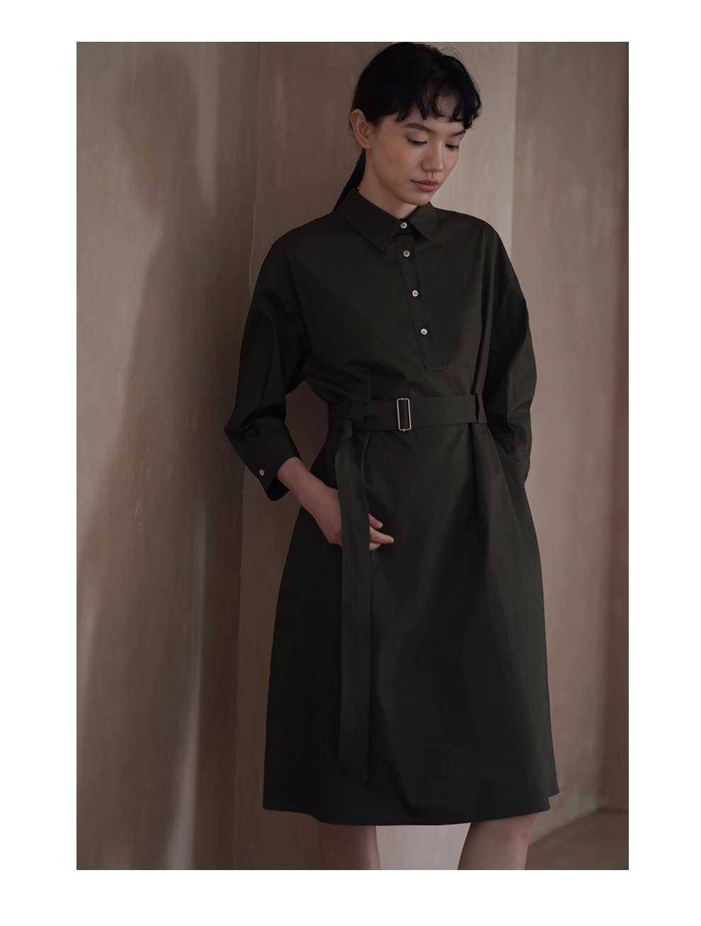 都會松柏水洗柔軟100棉隨性通勤寬鬆顯瘦腰帶襯衫洋裝