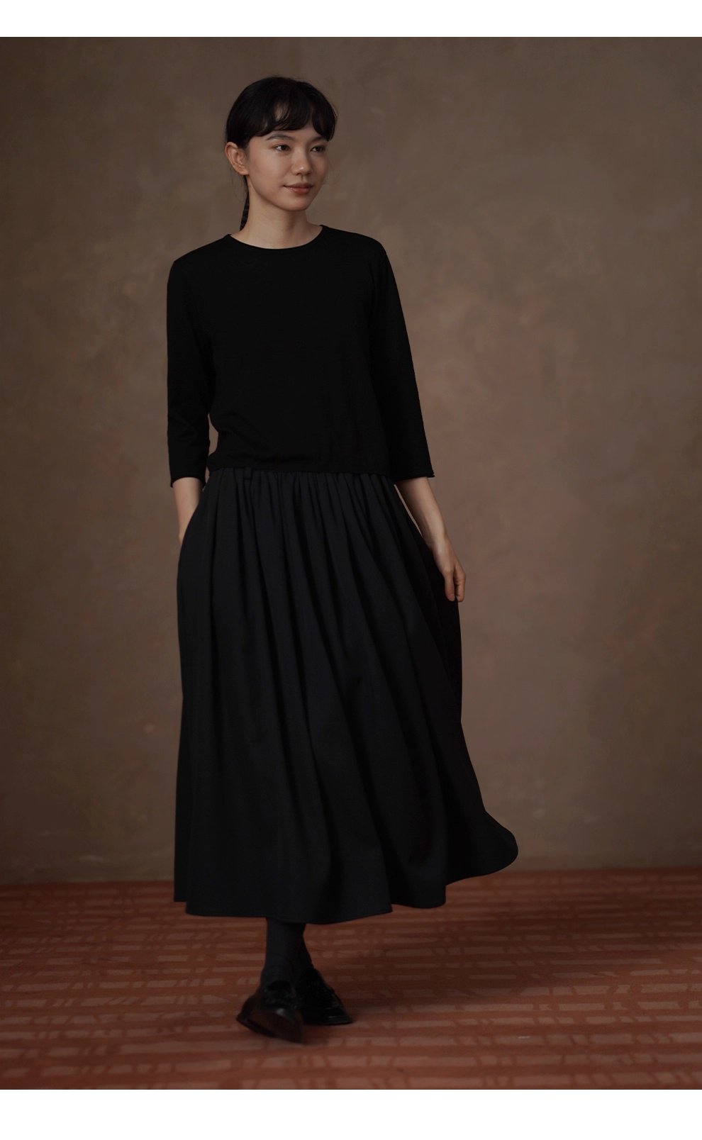 細膩呵護基礎內搭簡約柔軟羊毛混紡捲邊設計針織上衣女