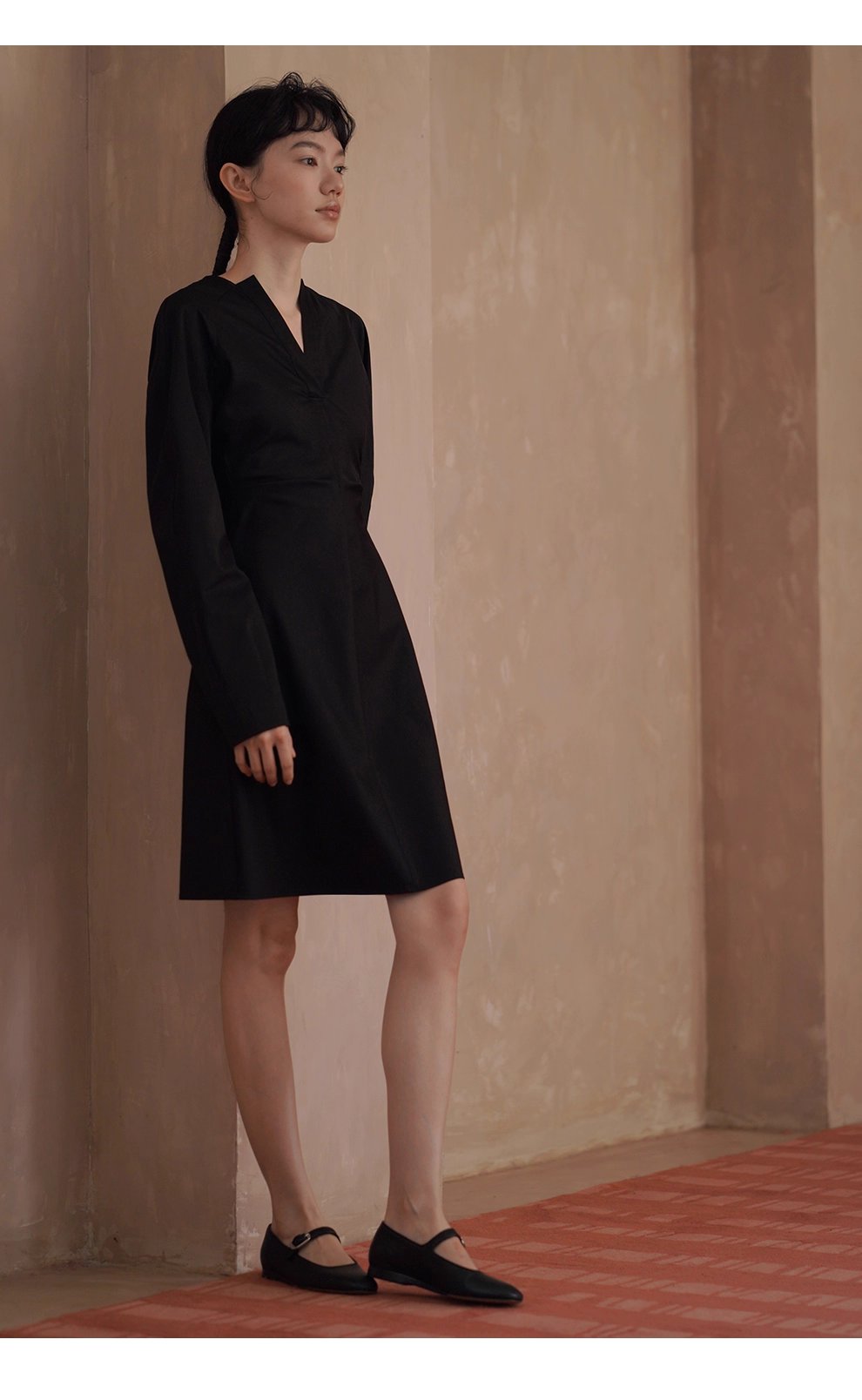 極簡廓形收腰剪裁寬鬆羊腿袖通勤短款顯瘦小個子洋裝