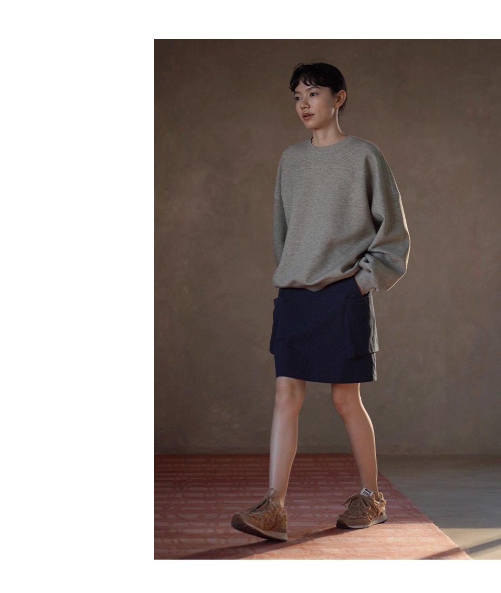 340高公克重厚實保暖輪廓寬鬆圓領顯瘦分割休閒夾花衛衣女