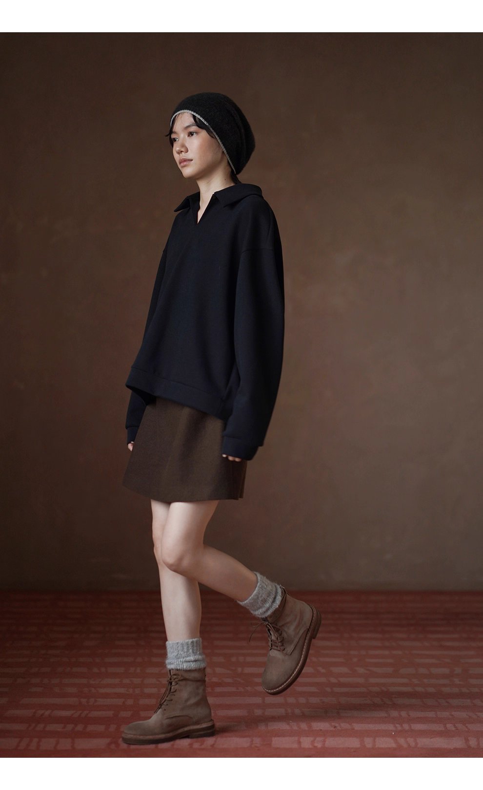 綿軟空氣層上衣經典POLO領寬鬆落肩顯瘦內搭休閒衛衣女,綿軟空氣層上衣經典POLO領寬鬆落肩顯瘦內搭休閒衛衣女,HBEW1129,綿軟空氣層上衣經典POLO領寬鬆落肩顯瘦內搭休閒衛衣女,POLO領,舒適面料