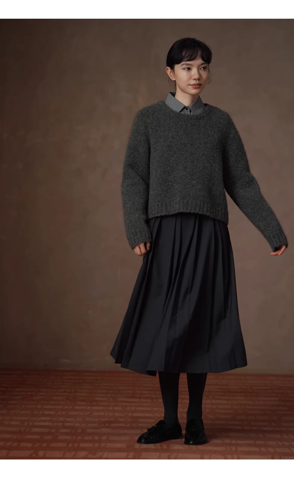 蓬鬆百分百水洗拉毛工藝羊毛馬海毛混紡圓領寬鬆毛衣女