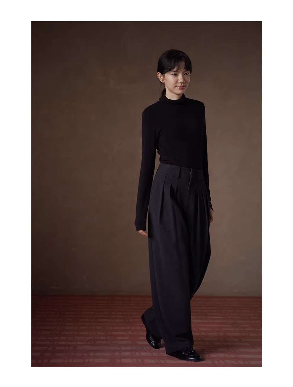 舒暖基本款長袖高彈修身高領後開叉顯瘦百搭通勤打底衫,舒暖基本款長袖高彈修身高領後開叉顯瘦百搭通勤打底衫,HBEW1139,舒暖基本款長袖高彈修身高領後開叉顯瘦百搭通勤打底衫,翻折高領,正肩版型