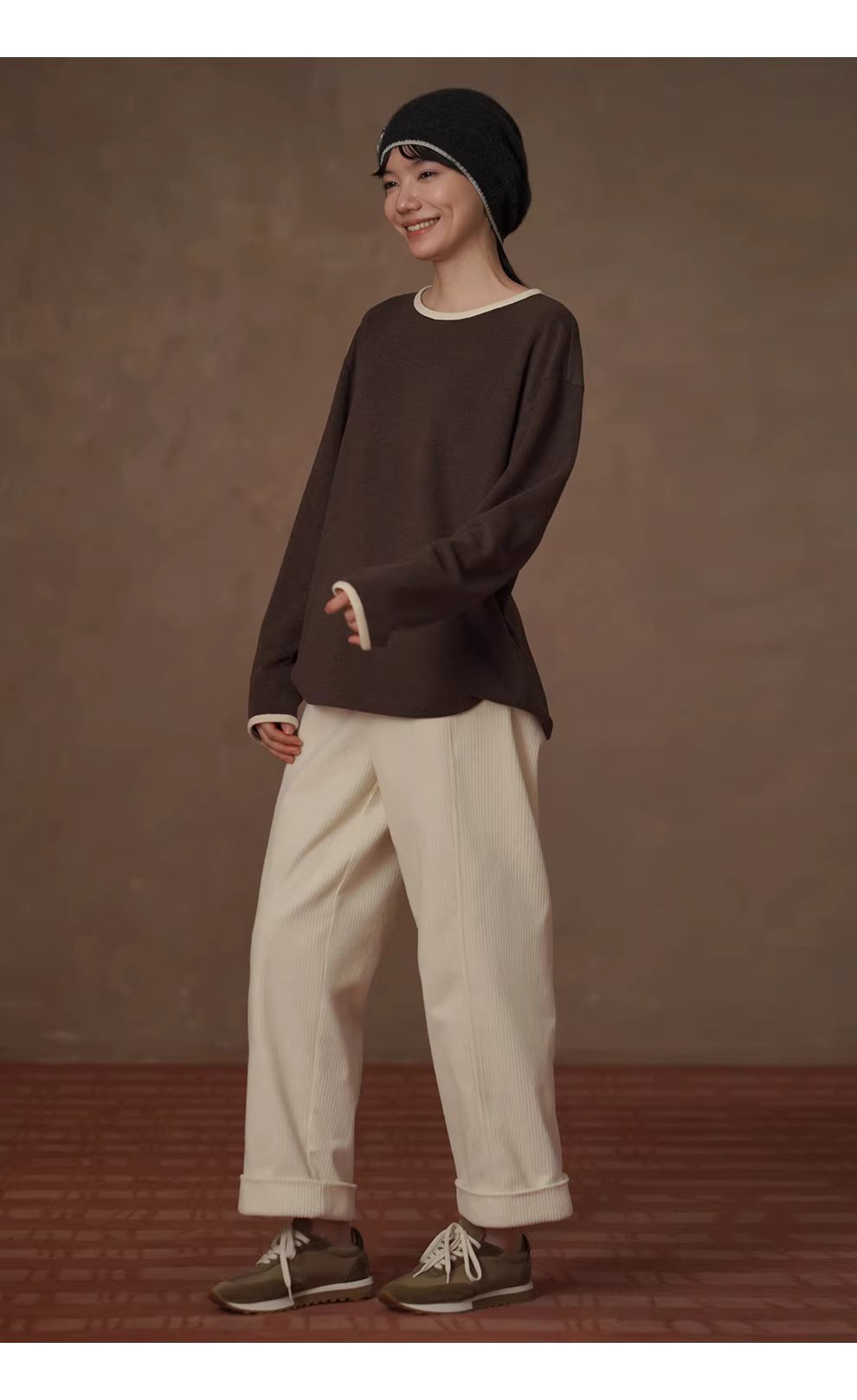 復古撞色織帶拼接抗皺易打理斜紋肌理感寬鬆藏肉上衣女,復古撞色織帶拼接抗皺易打理斜紋肌理感寬鬆藏肉上衣女,HBEW1168,復古撞色織帶拼接抗皺易打理斜紋肌理感寬鬆藏肉上衣女,撞色領口,抗皺面料