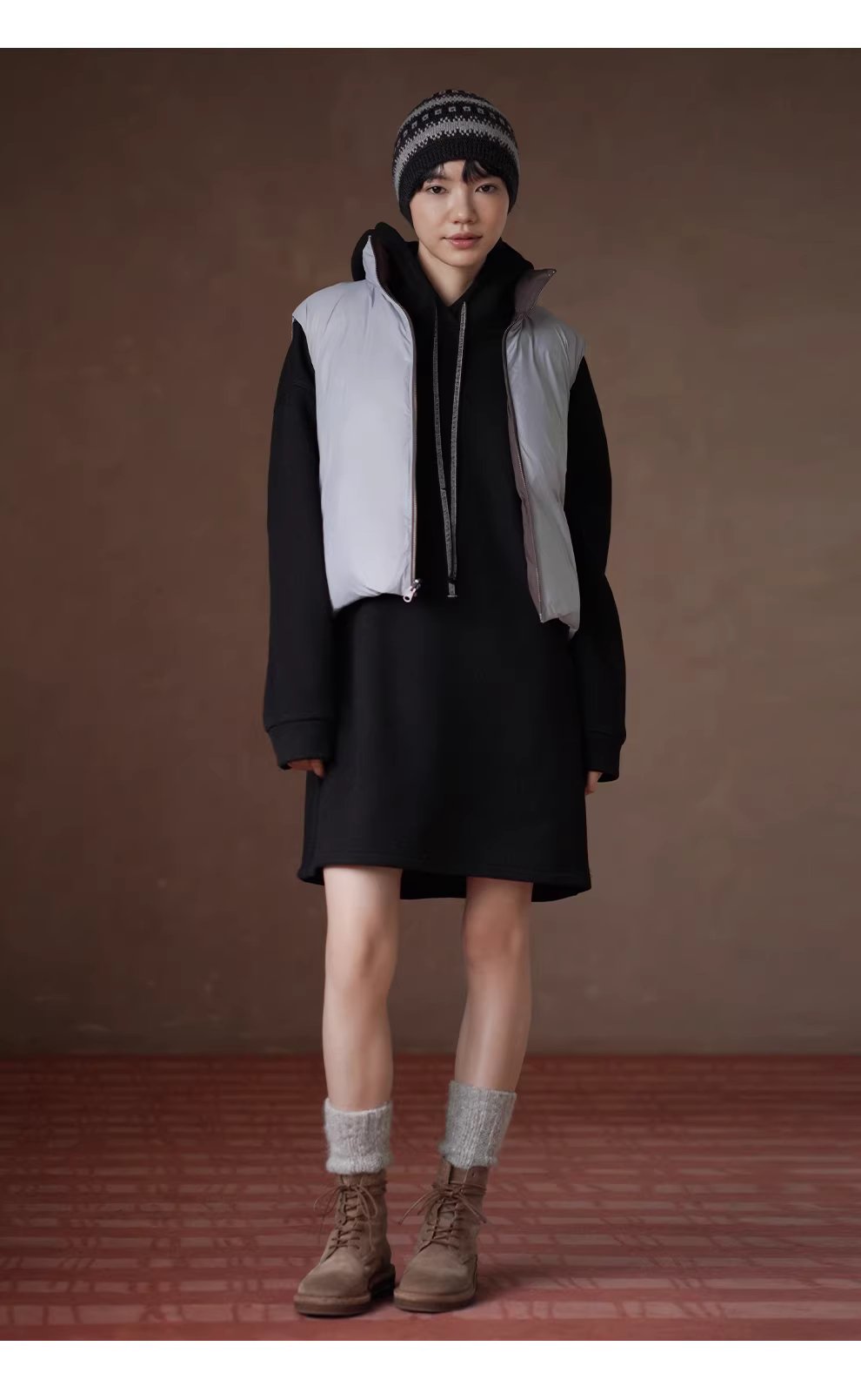 一衣多穿輕薄防風巧克力撞色蓬鬆疊穿短休閒棉服馬甲,一衣多穿輕薄防風巧克力撞色蓬鬆疊穿短休閒棉服馬甲,HBEW5119,一衣多穿輕薄防風巧克力撞色蓬鬆疊穿短休閒棉服馬甲,撞色拼接,蓬鬆輕盈