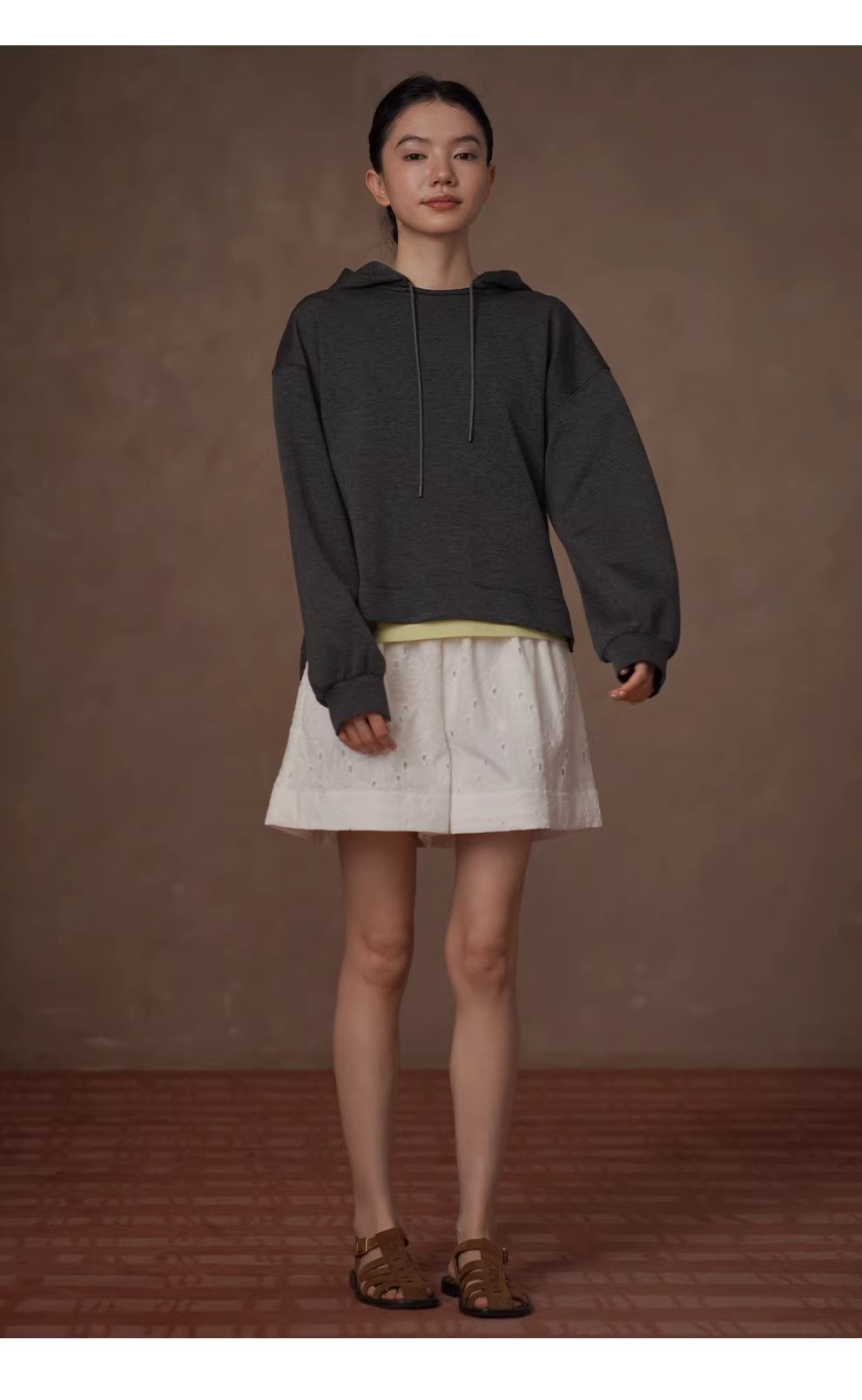 100棉基底搭配重工鏤空繡花鬆緊高腰顯瘦休閒百搭短褲女,100棉基底搭配重工鏤空繡花鬆緊高腰顯瘦休閒百搭短褲女,HBFS3013,100棉基底搭配重工鏤空繡花鬆緊高腰顯瘦休閒百搭短褲女,全棉親膚,直筒版型