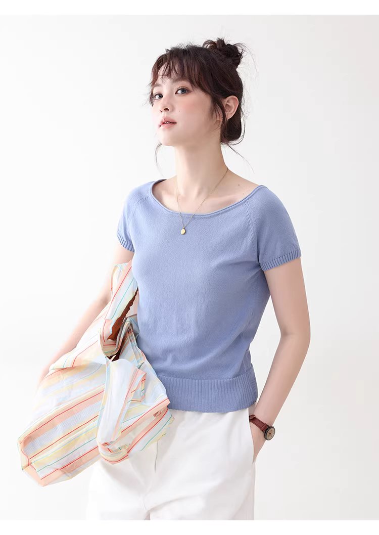 純色小一字領側開叉針織衫女夏新款慵懶顯瘦短袖上衣,純色小一字領側開叉針織衫女夏新款慵懶顯瘦短袖上衣,HBFS1051,純色小一字領側開叉針織衫女夏新款慵懶顯瘦短袖上衣,側邊開衩,薄款針織