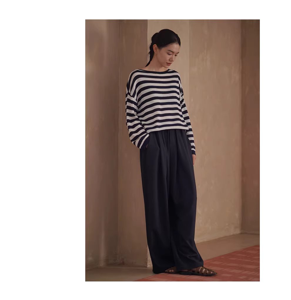 流動線條垂墜顯瘦鬆緊高腰不挑人寬鬆直筒闊腿通勤長褲,流動線條垂墜顯瘦鬆緊高腰不挑人寬鬆直筒闊腿通勤長褲,HBFS3018,流動線條垂墜顯瘦鬆緊高腰不挑人寬鬆直筒闊腿通勤長褲,簡約慵懶,細膩褶皺