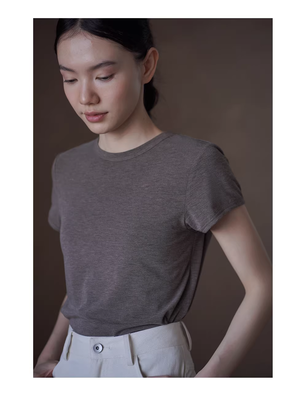 進階基本款T恤修身剪裁彈性顯瘦圓領短袖百搭通勤上衣女,進階基本款T恤修身剪裁彈性顯瘦圓領短袖百搭通勤上衣女,HBFS1080,進階基本款T恤修身剪裁彈性顯瘦圓領短袖百搭通勤上衣女,彈性面料,版型修飾