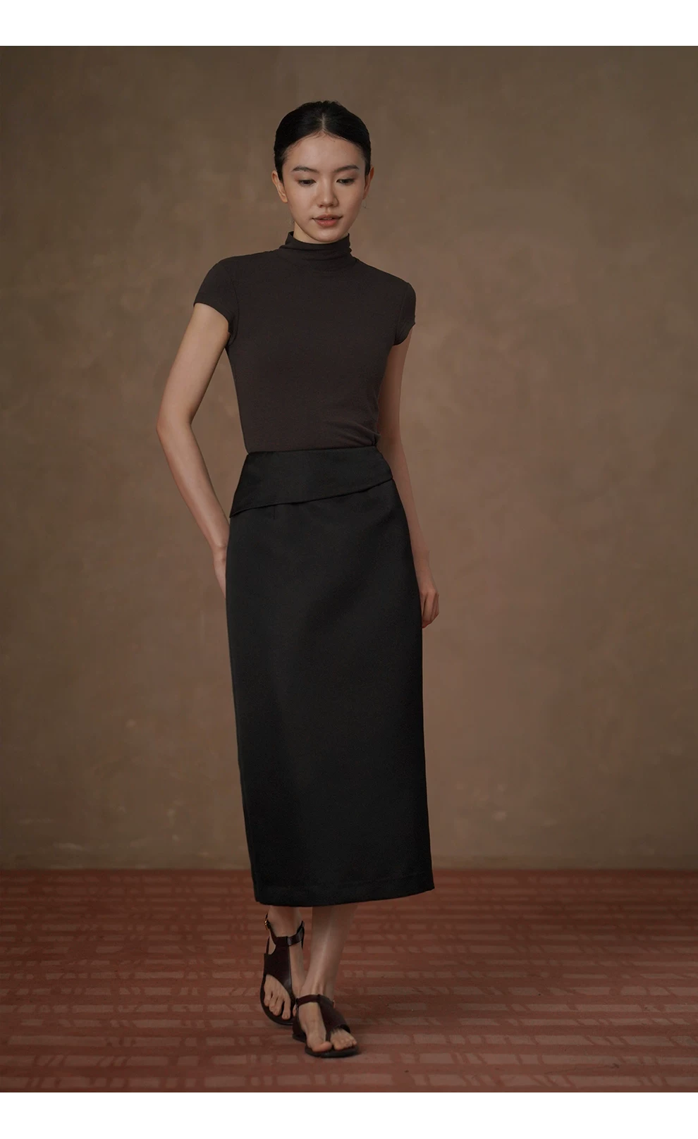 摩登高智優雅半身裙品質緞面寬翻邊高腰顯瘦通勤裙女,摩登高智優雅半身裙品質緞面寬翻邊高腰顯瘦通勤裙女,HBFS2021,摩登高智優雅半身裙品質緞面寬翻邊高腰顯瘦通勤裙女,高腰直筒,翻邊遮肉