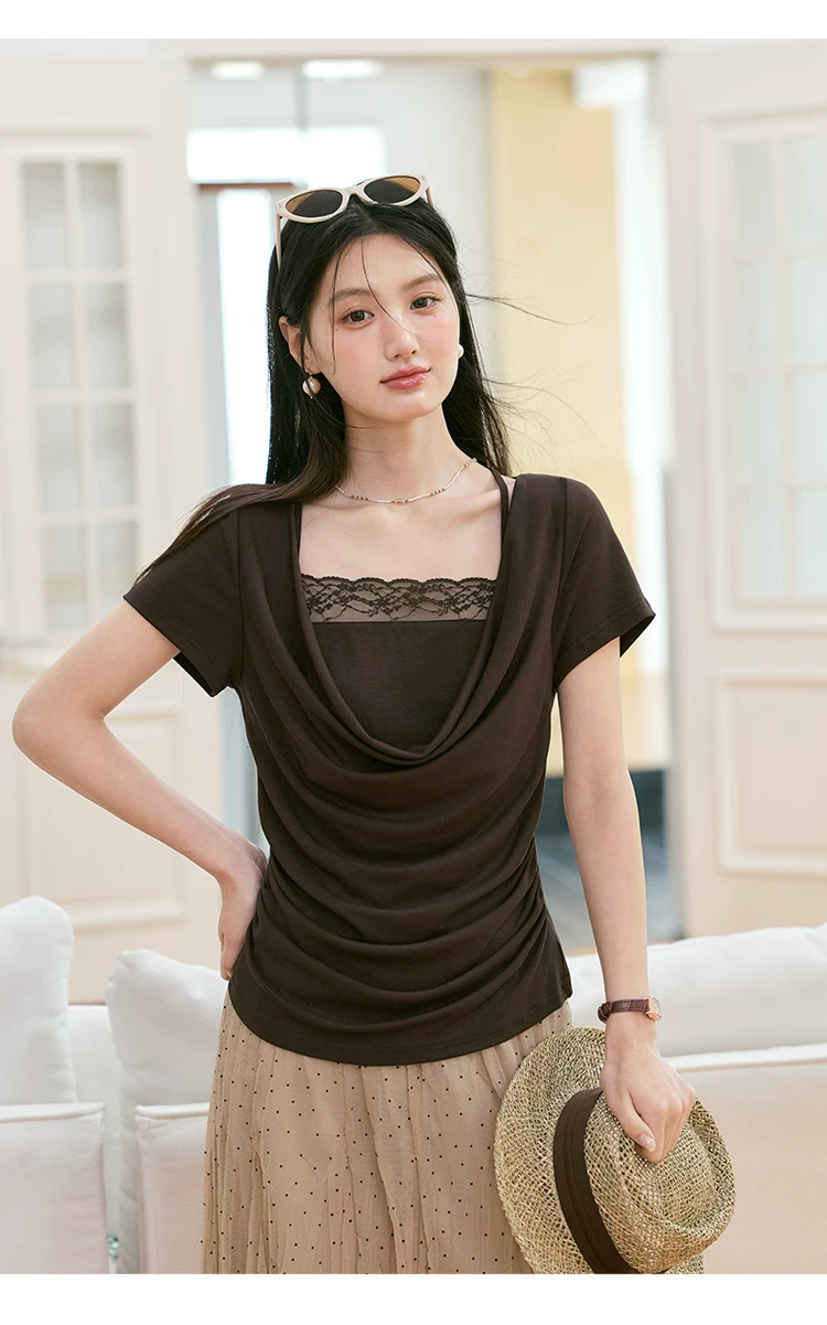 胖mm大尺碼絕美咖色短袖T恤女夏2026新款氣質假兩件蕩領上衣,胖mm大尺碼絕美咖色短袖T恤女夏2026新款氣質假兩件蕩領上衣,HBFS1231,胖mm大尺碼絕美咖色短袖T恤女夏2026新款氣質假兩件蕩領上衣,中大尺碼,蕩領設計