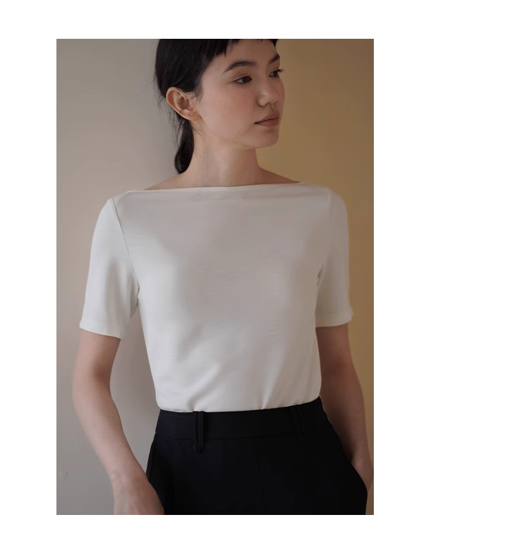 平衡通勤感舒適長期主義高智基礎款一字領T卹顯瘦上衣女