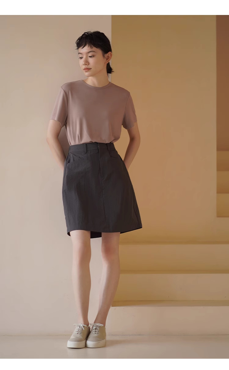 戶外感山系挺括裙子A字輪廓小個子高腰顯瘦遮肉半身裙女