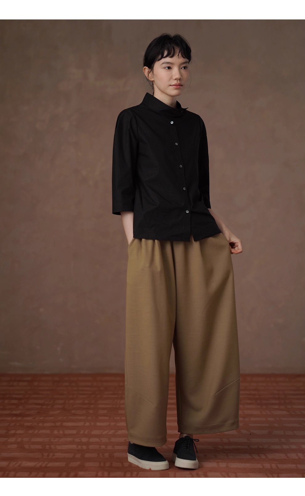 立裁版型挺括親膚萊賽爾棉上衣立領半袖通勤顯瘦襯衫女