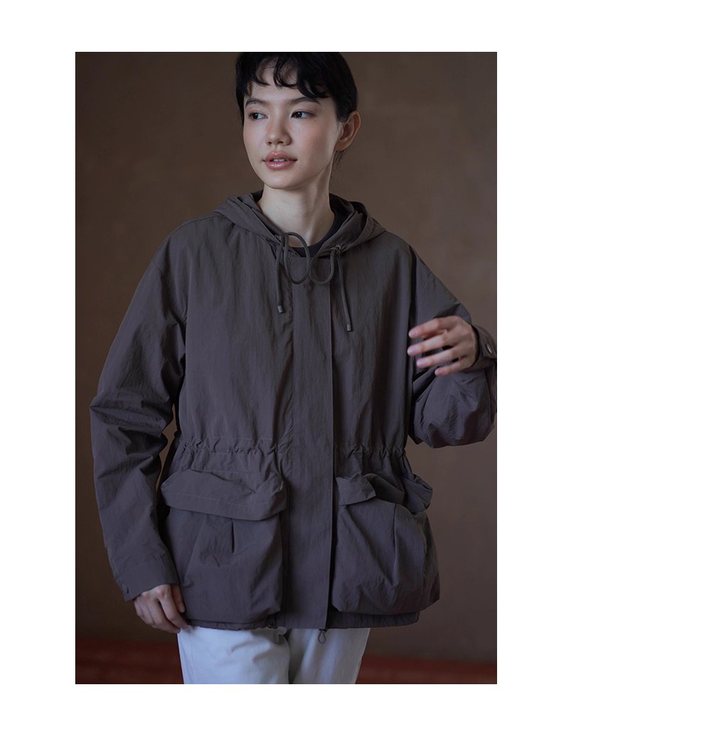 假期健行立體口袋設計抽繩收腰連帽寬鬆顯瘦沖風外套女