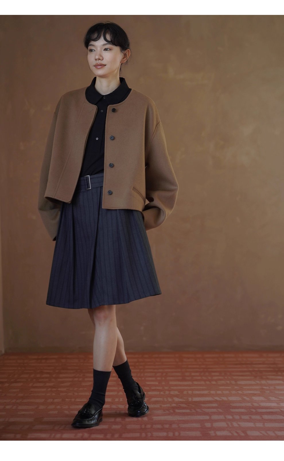 品質暗條紋肌理感斜門襟中長百褶高腰顯瘦學院風半身裙