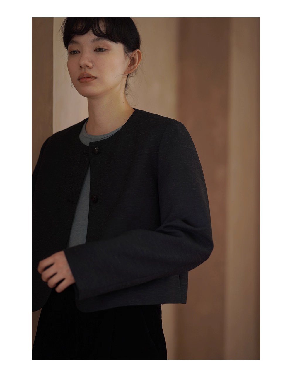 深空亞麻肌理感圓領通勤短外套經典俐落簡約顯瘦西裝女