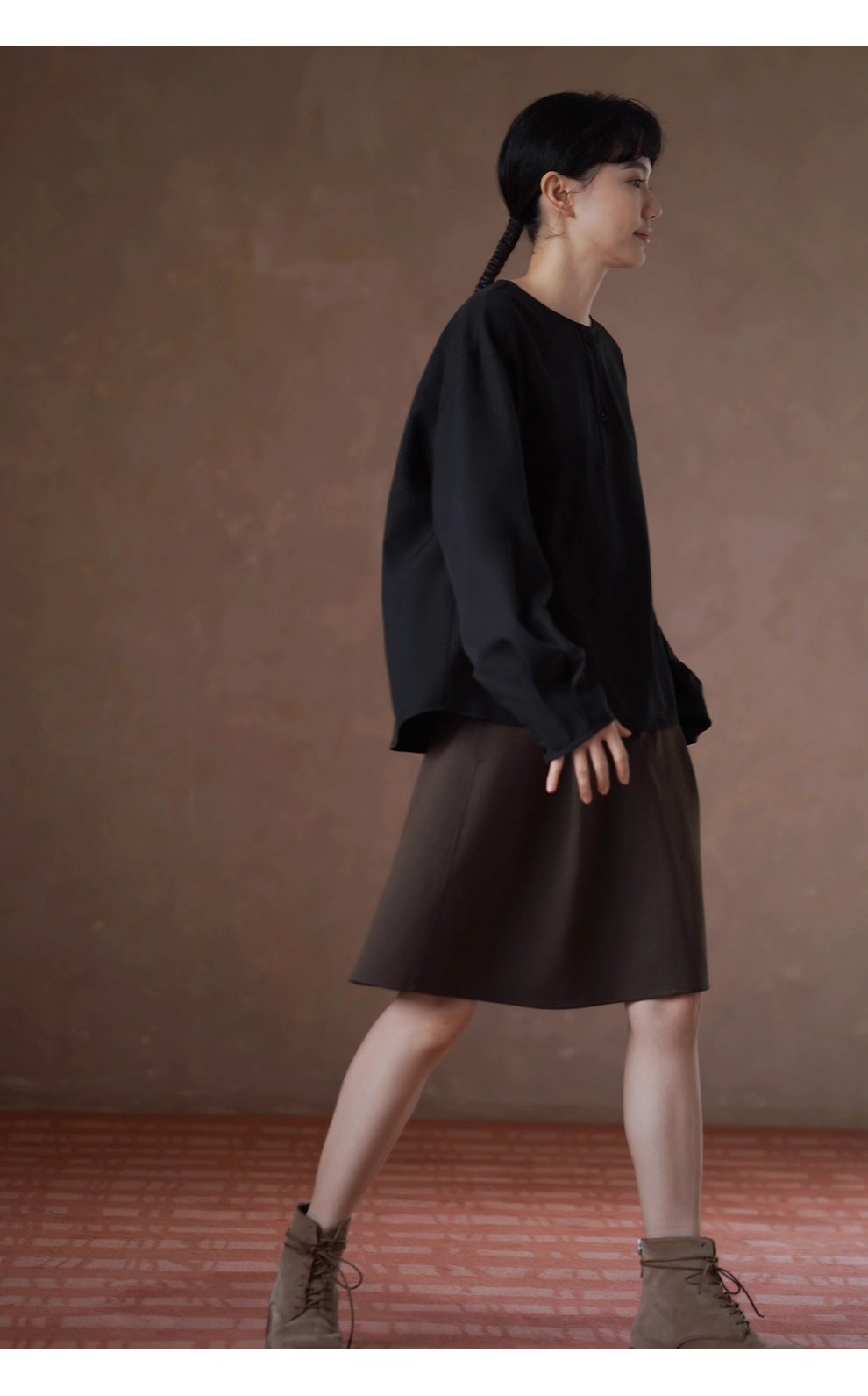 通勤造型低調小格紋寬鬆垂順顯瘦可拆式領巾長袖襯衫女