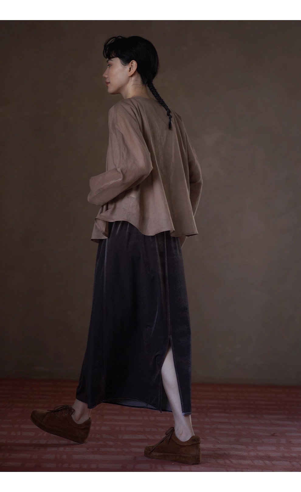 高密度植絨工藝豐滿絨感低調光澤絲絨裙高腰顯瘦半身裙