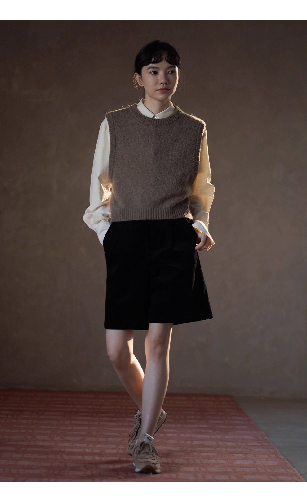 輕柔保暖羊絨羊駝綿羊優質搭配比圓領短版疊穿毛衣背心