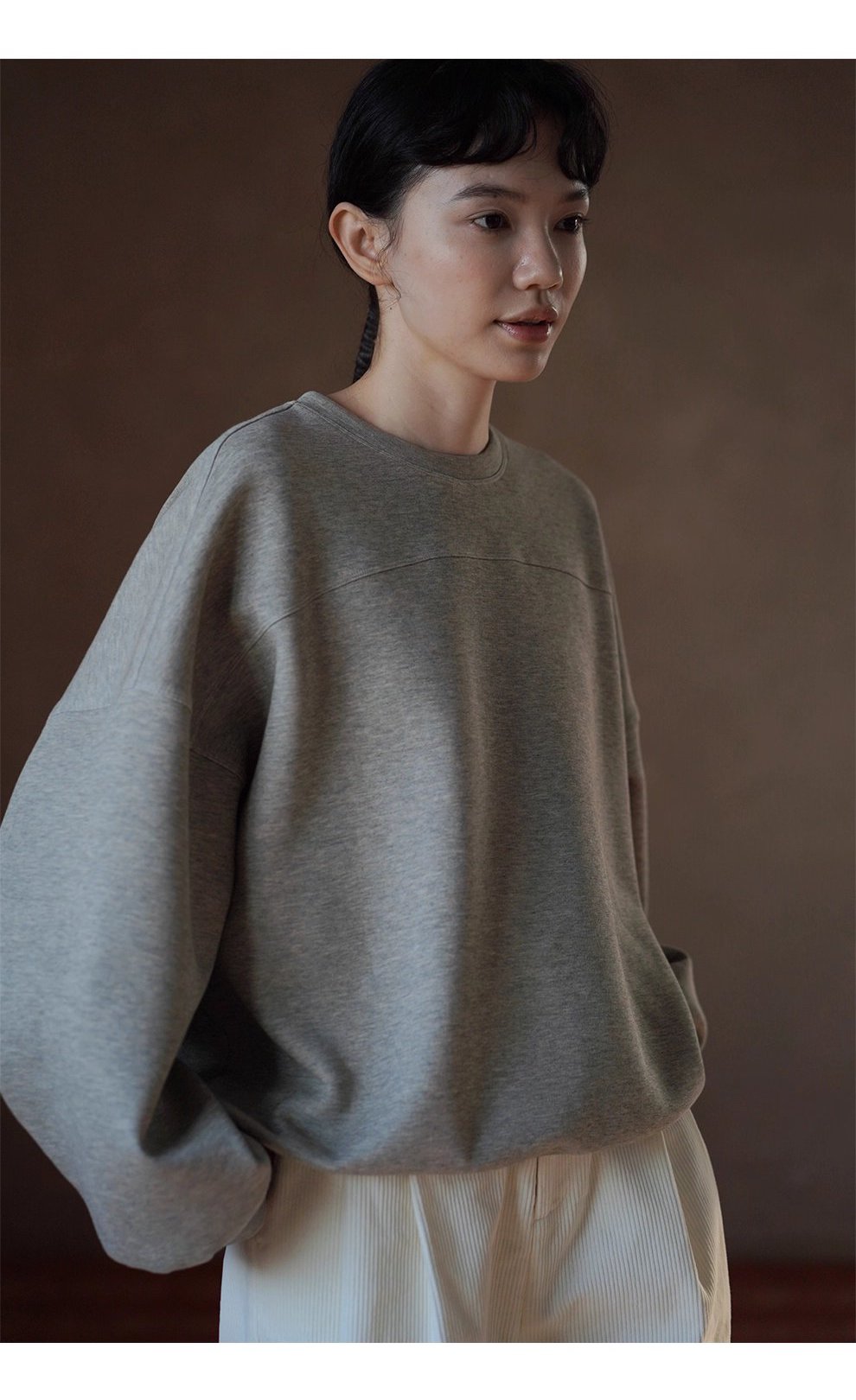 340高公克重厚實保暖輪廓寬鬆圓領顯瘦分割休閒夾花衛衣女