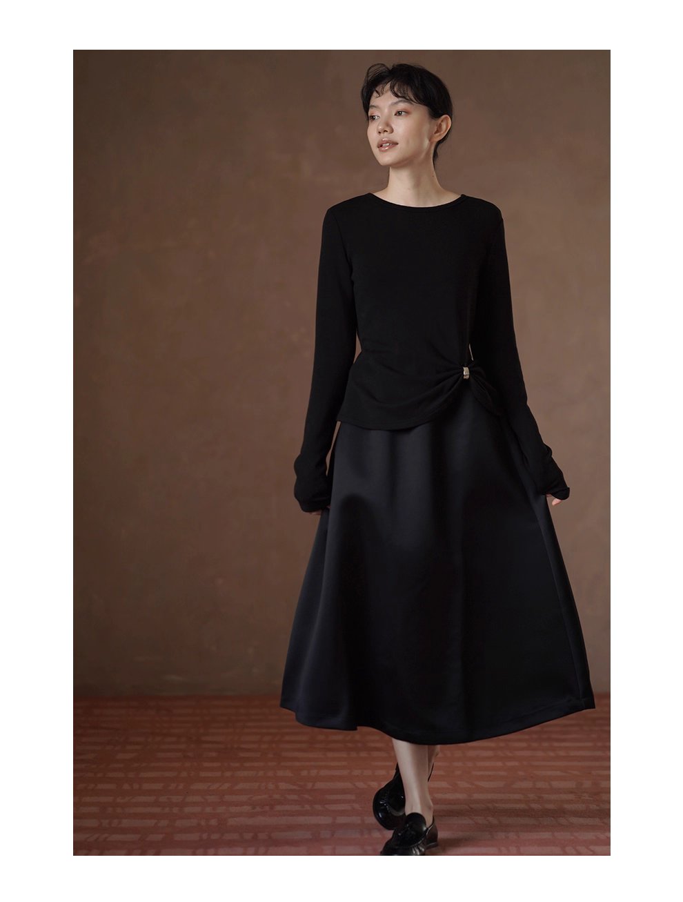 羅馬假日流光緞面貴氣高腰顯瘦遮肉蓬蓬A字通勤半身裙女