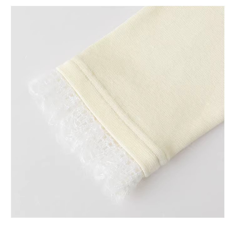 蕾絲拼接半開扣T恤女冬季新款純色打底長袖上衣,蕾絲拼接半開扣T恤女冬季新款純色打底長袖上衣,HBEW1199,蕾絲拼接半開扣T恤女冬季新款純色打底長袖上衣,蕾絲拼接,修身版型