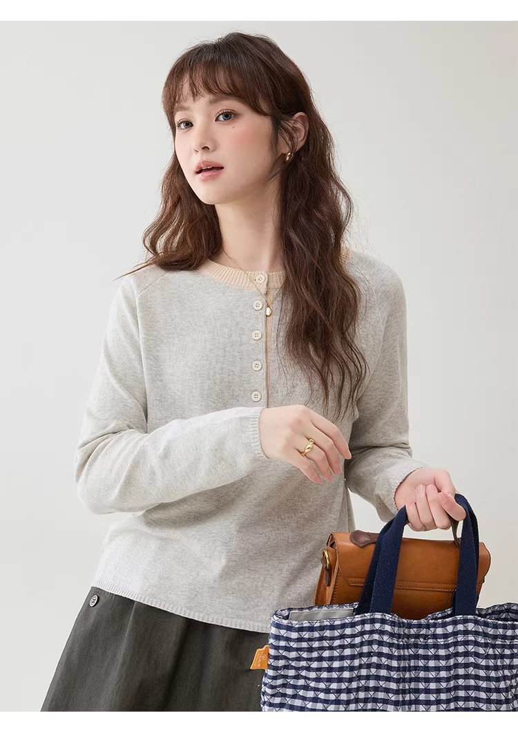 撞色領半開扣純棉針織衫女春季新款簡約百搭上衣,撞色領半開扣純棉針織衫女春季新款簡約百搭上衣,HBFS1006,撞色領半開扣純棉針織衫女春季新款簡約百搭上衣,半開排扣,全棉面料