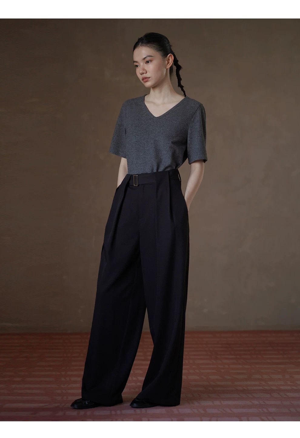 軟糯雲感T恤微寬鬆彈性V領基礎款不挑人百搭短袖上衣女,軟糯雲感T恤微寬鬆彈性V領基礎款不挑人百搭短袖上衣女,HBFS1027,軟糯雲感T恤微寬鬆彈性V領基礎款不挑人百搭短袖上衣女,貼身不悶,耐穿抗皺