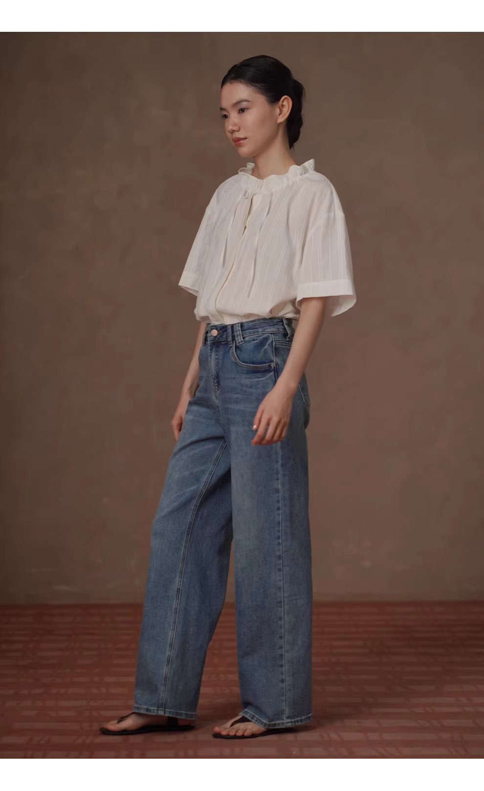 法式花邊立領亞麻棉混紡立體繡花豎條紋寬鬆短袖襯衫女,法式花邊立領亞麻棉混紡立體繡花豎條紋寬鬆短袖襯衫女,HBFS1066,法式花邊立領亞麻棉混紡立體繡花豎條紋寬鬆短袖襯衫女,立體花紋,法式剪裁