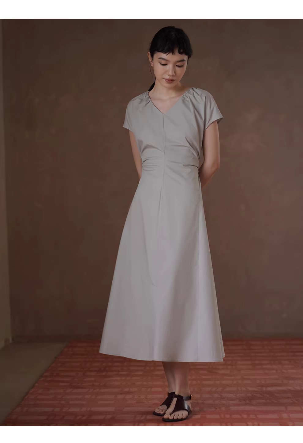 煙雨朦朧氣質洋裝V領捏褶收腰顯瘦立體分割洋裝女,煙雨朦朧氣質洋裝V領捏褶收腰顯瘦立體分割洋裝女,HBFS7038,煙雨朦朧氣質洋裝V領捏褶收腰顯瘦立體分割洋裝女,純棉親膚,高級慵懶