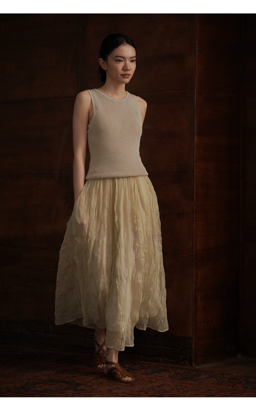 靈動紗華半身裙特殊格紋肌理褶皺工藝高腰顯瘦氛圍裙,靈動紗華半身裙特殊格紋肌理褶皺工藝高腰顯瘦氛圍裙,HBFS2019,靈動紗華半身裙特殊格紋肌理褶皺工藝高腰顯瘦氛圍裙,飄逸靈動,簡約大方